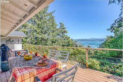 291 SE Penter Ln, Newport, OR 97365 - Photo 3