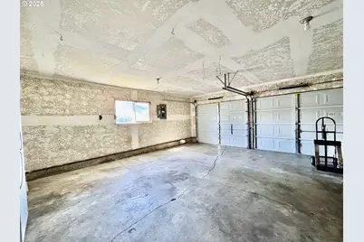 3970 Marshall Ave, Eugene, OR 97402 - Photo 23