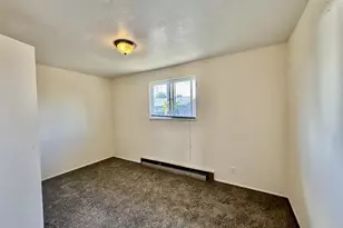 3970 Marshall Ave, Eugene, OR 97402 - Photo 15