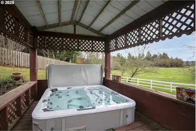 35364 Searls Ln, Astoria, OR 97103 - Photo 21