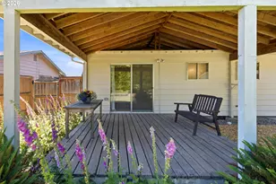 549 NW 19th St, McMinnville, OR 97128 - Photo 33