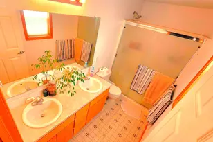 731 N Lincoln St, Lafayette, OR 97127 - Photo 3