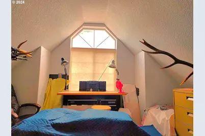 731 N Lincoln St, Lafayette, OR 97127 - Photo 17