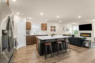 1025 NW 174th St, Ridgefield, WA 98642 - Photo 7