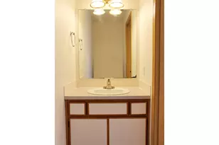 2309 SE 90th Ave, Portland, OR 97216 - Photo 9