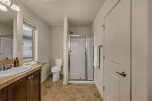 17102 SW 132nd Terrace, Portland, OR 97224 - Photo 23