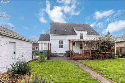 2640 Garfield St, Longview, WA 98632 - Photo 25