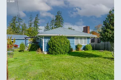 1713 Maple St, Myrtle Point, OR 97458 - Photo 7