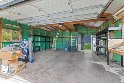 1713 Maple St, Myrtle Point, OR 97458 - Photo 35