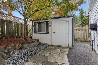 3722 NW Loriann Dr, Portland, OR 97229 - Photo 43