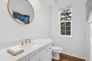 3722 NW Loriann Dr, Portland, OR 97229 - Photo 23