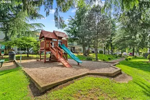 7143 SW Sagert St, Tualatin, OR 97062 - Photo 9