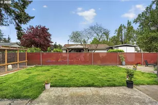 18436 SE Stephens Cir, Portland, OR 97233 - Photo 19