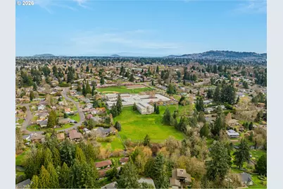 12905 SE Oatfield Rd, Milwaukie, OR 97222 - Photo 37