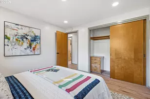 12802 SE Knapp St, Portland, OR 97236 - Photo 25