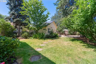 540 Sunshine Acres Dr, Eugene, OR 97401 - Photo 37
