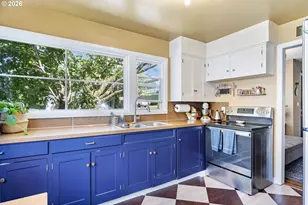 3601 NE 109th Ave, Portland, OR 97220 - Photo 7