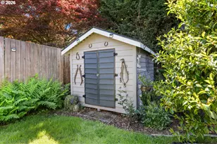 3601 NE 109th Ave, Portland, OR 97220 - Photo 31