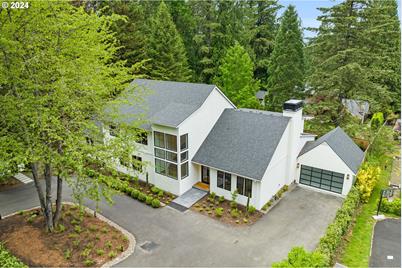 7255 SW Hunt Club Ln, Portland, OR 97223 - Photo 1