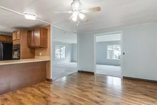 21100 NE Sandy Blvd, Fairview, OR 97024 - Photo 19