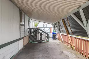 21100 NE Sandy Blvd, Fairview, OR 97024 - Photo 33