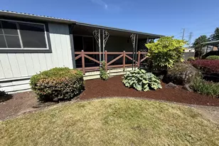 21100 NE Sandy Blvd, Fairview, OR 97024 - Photo 35