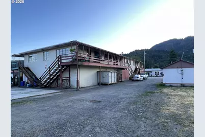 432 2nd Ave, Powers, OR 97466 - Photo 5