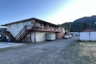 432 2nd Ave, Powers, OR 97466 - Photo 5