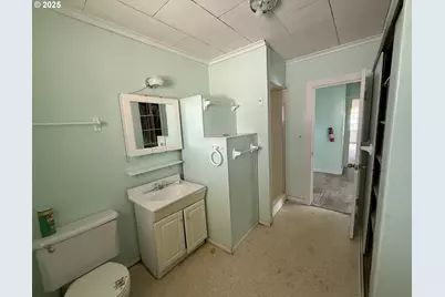 432 2nd Ave, Powers, OR 97466 - Photo 9