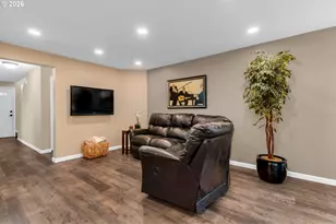 11541 SW Woodlee Heights Ct SW, Portland, OR 97219 - Photo 19