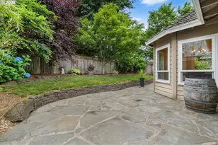 11541 SW Woodlee Heights Ct SW, Portland, OR 97219 - Photo 37