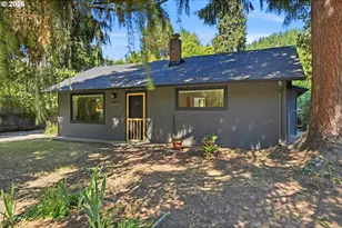 2832 NE Fremont Dr, Portland, OR 97220 - Photo 3