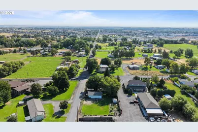 1897 NW 11th St, Hermiston, OR 97838 - Photo 29