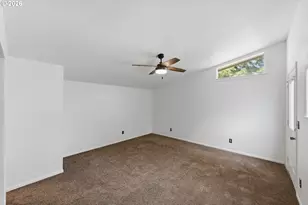354 S 9th Ct, Coos Bay, OR 97420 - Photo 9