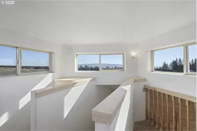 401 Johnson Rd, Lyle, WA 98635 - Photo 33