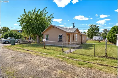817 Perkins St, Milton-Freewater, OR 97862 - Photo 1