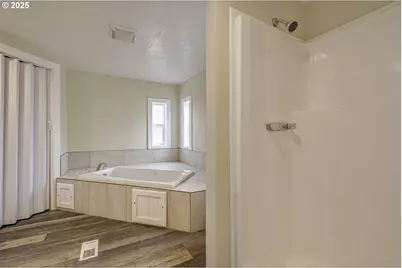 115 W 2nd St, Yamhill, OR 97148 - Photo 21