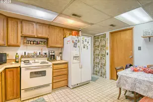 212 S Water St, Weston, OR 97886 - Photo 31