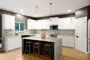 19724 Desantis Ln SE, Silverton, OR 97381 - Photo 17