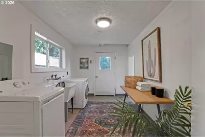 4737 NE Mason St, Portland, OR 97218 - Photo 17