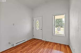 1829 E Willow St, Myrtle Point, OR 97458 - Photo 7