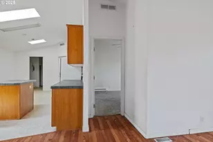 1829 E Willow St, Myrtle Point, OR 97458 - Photo 21