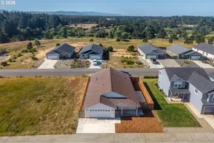 746 Seacrest Dr, Bandon, OR 97411 - Photo 37
