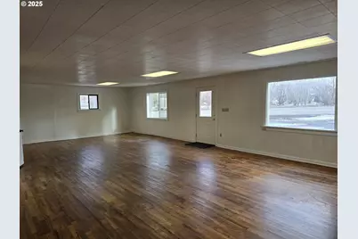 704 E Highway 82, Wallowa, OR 97885 - Photo 27