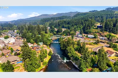 315 Santiam Pointe Loop, Mill City, OR 97360 - Photo 45