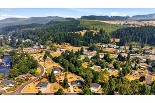 315 Santiam Pointe Loop, Mill City, OR 97360 - Photo 23