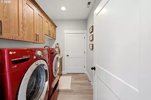 315 Santiam Pointe Loop, Mill City, OR 97360 - Photo 27