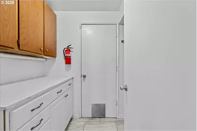 20180 SW Sandra Ct, Beaverton, OR 97003 - Photo 33