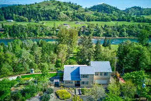 14115 N Bank Rd, Roseburg, OR 97470 - Photo 1