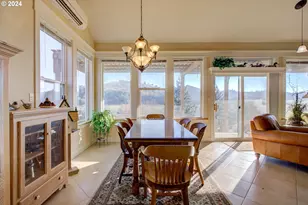 14115 N Bank Rd, Roseburg, OR 97470 - Photo 9